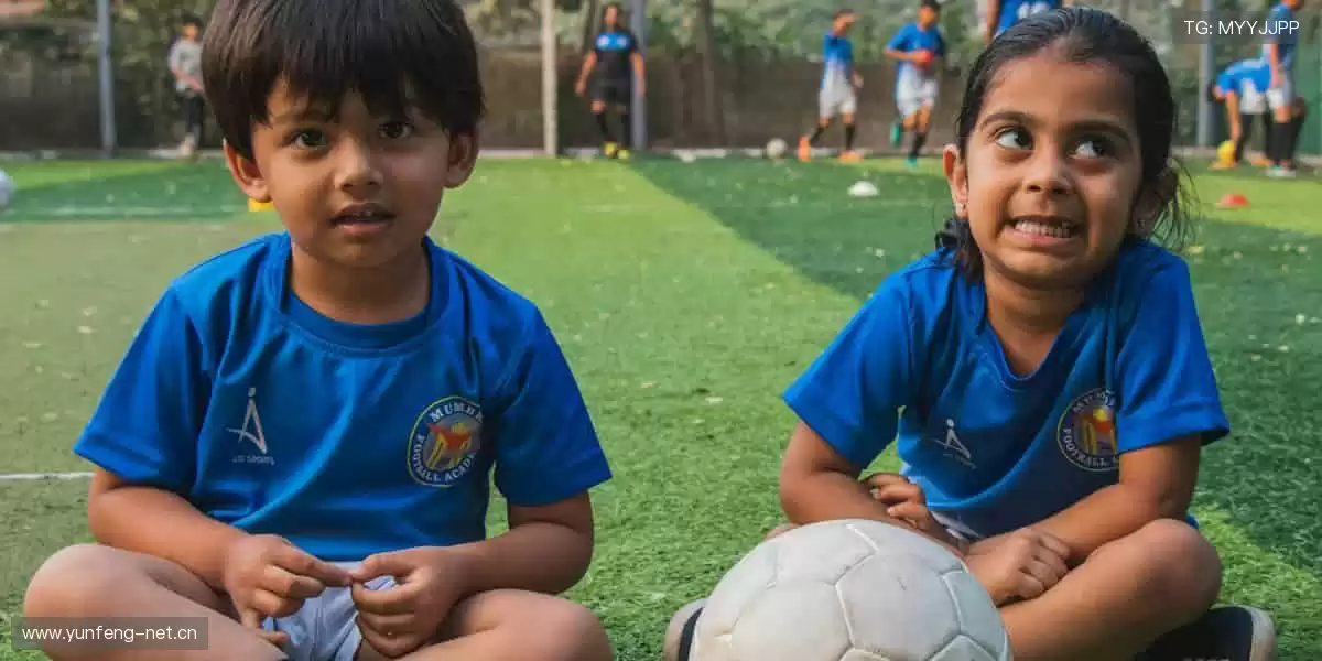 🏀巅峰对决,激情无限!🔥亲临现场,感受心跳加速的体育魅力!